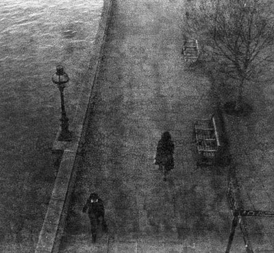 20110604090127-donata-wenders-by-the-thames.jpg